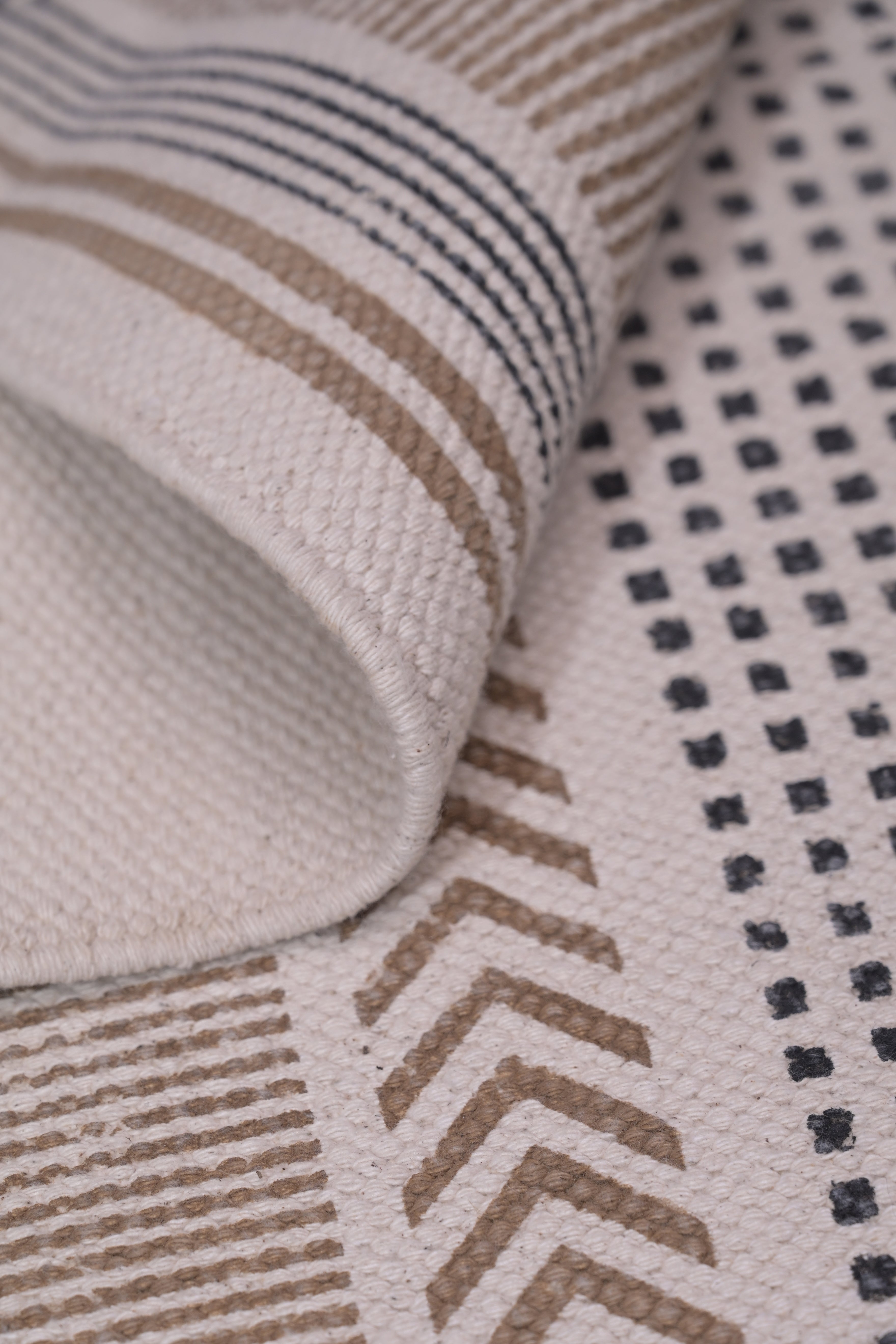 Terra Lines Geometric Cotton Rug