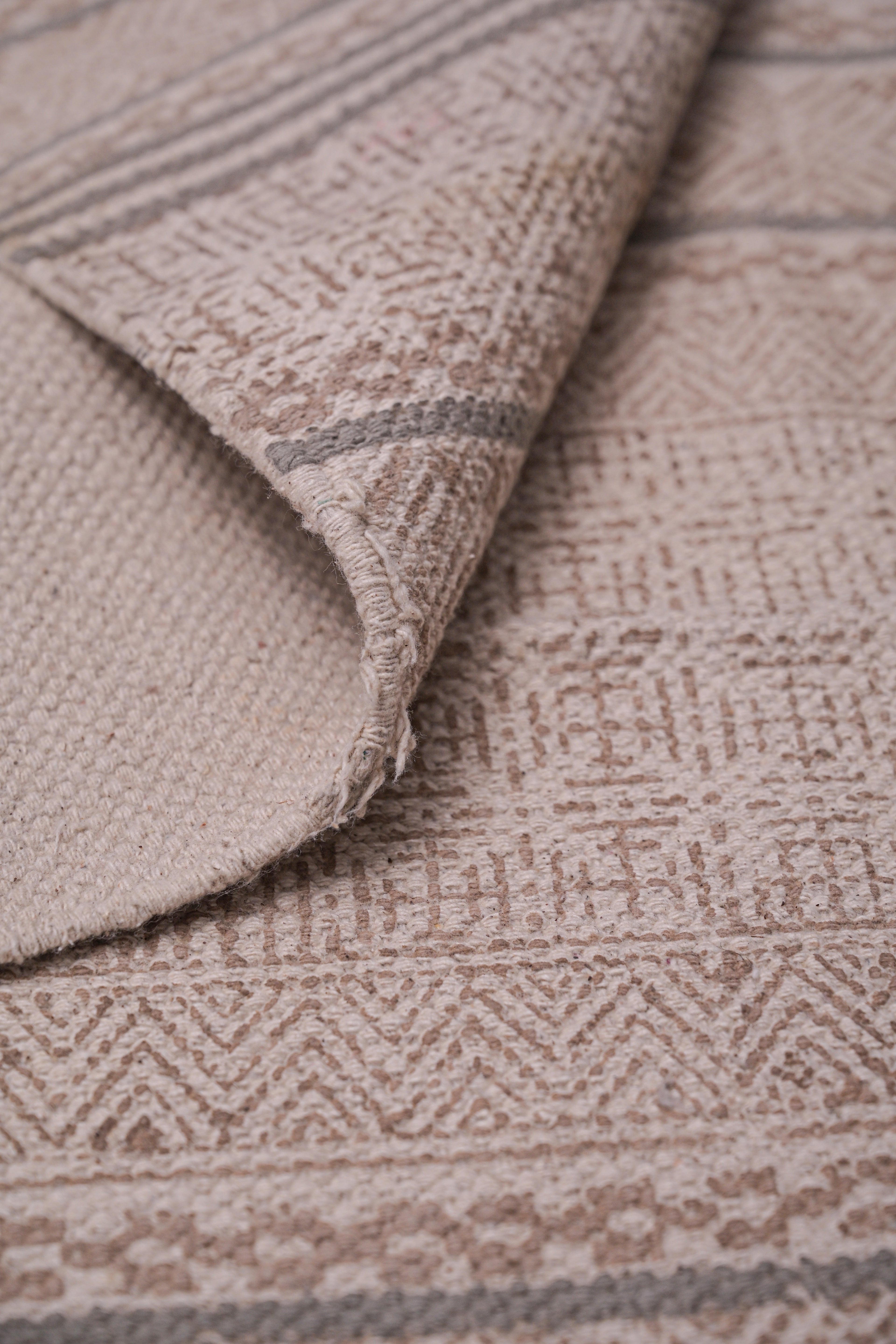 Earthline Tribal Stripe Cotton Rug