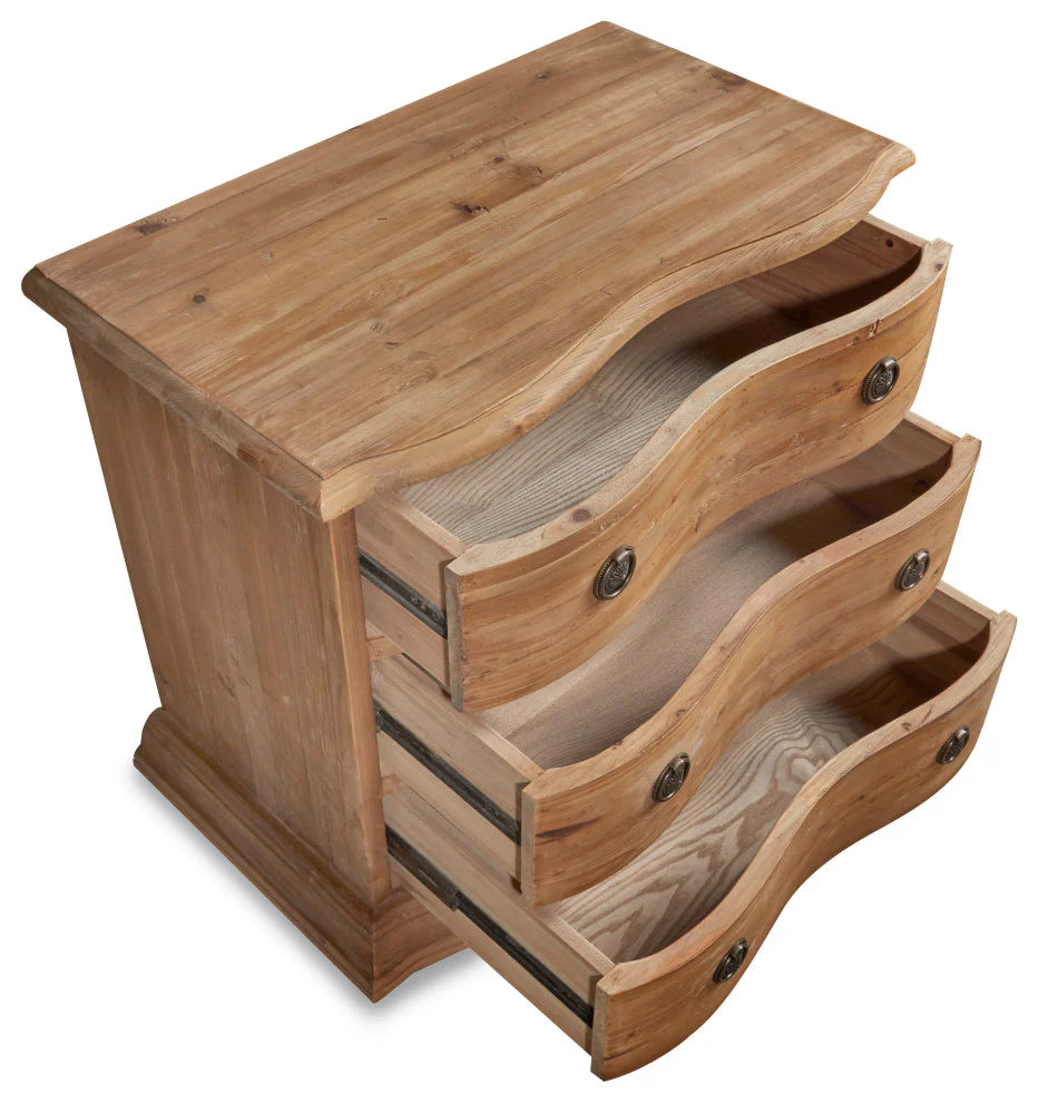 Valmont Heritage Chest of Drawers